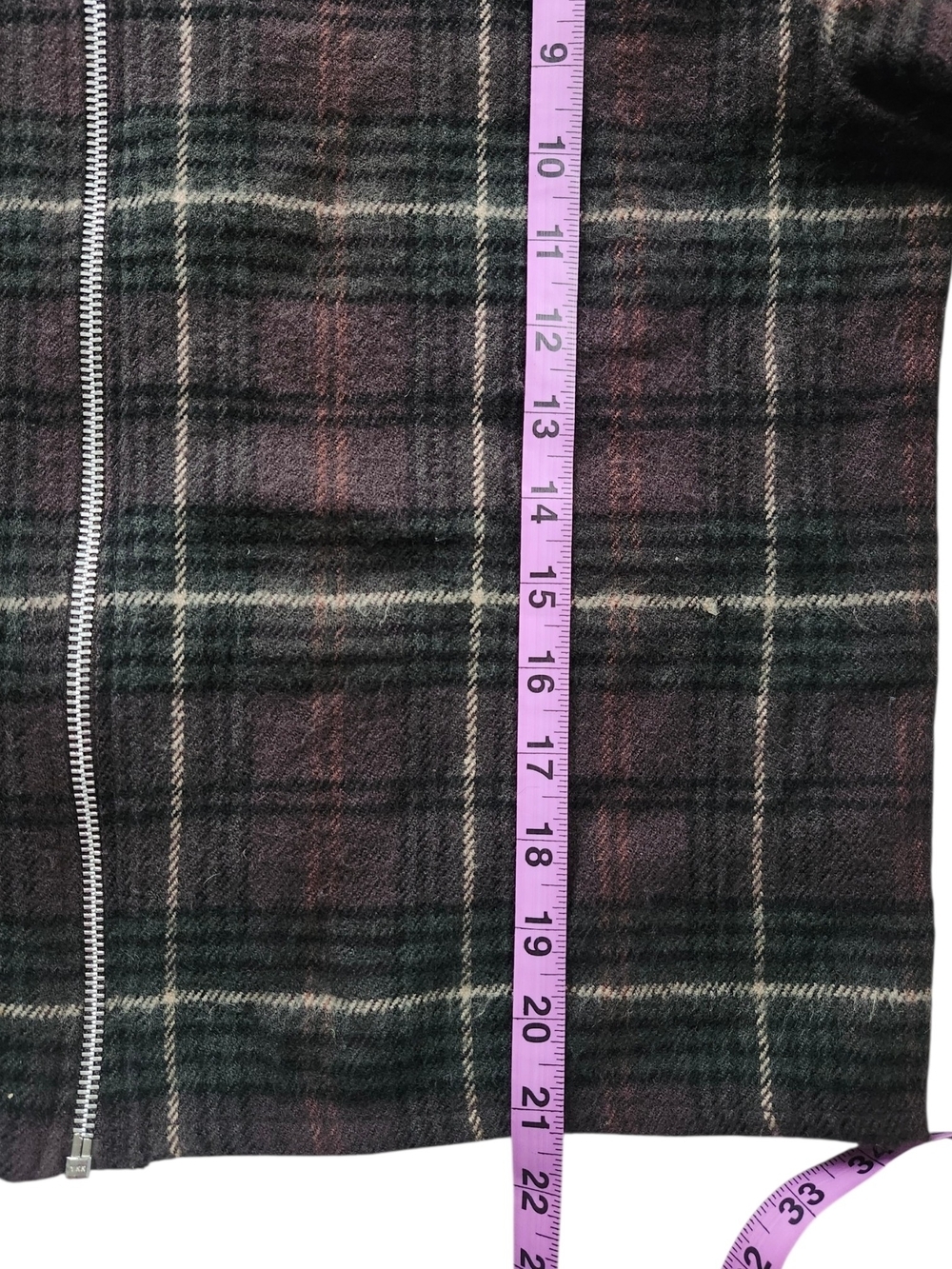 Au Coton Plaid Zip-Up Jacket | Made in Canada - Picture 7 of 7